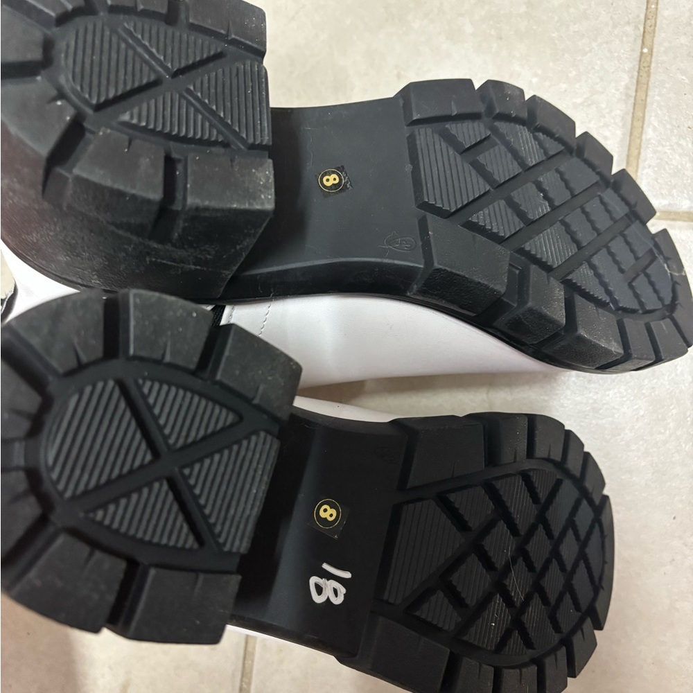True Religion White and Black Ankle Booties with Chunky Platform - Picture 5 of 5